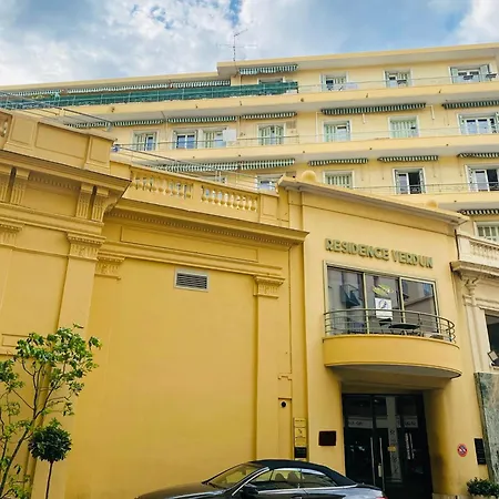 Azur Verdun Апартаменты